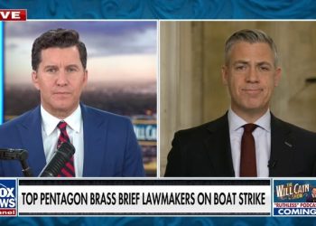 Congress unveils $900B defense bill targeting China with tech bans, investment crackdown, US troop pay raise