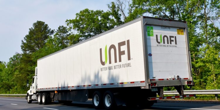 Major grocery store supplier delivers harsh message to workers