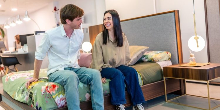 38-year-old mattress chain faces Chapter 7 bankruptcy threat