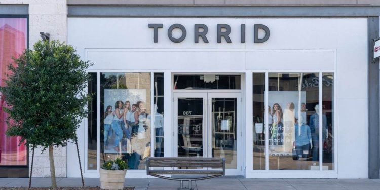 Retail chain shutters 151 stores, more closures expected